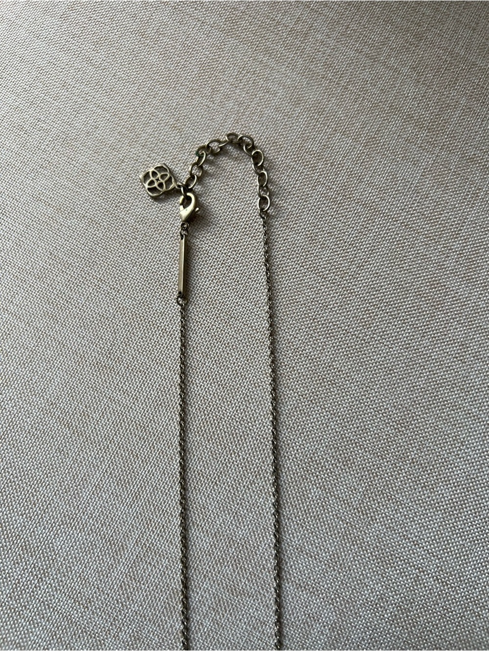 Kendra Scott Necklace - Picture 3 of 3